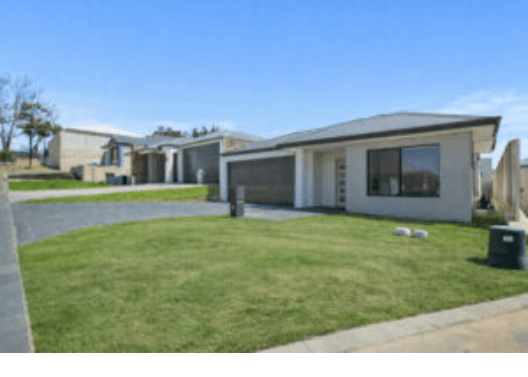 Front of 13 Beechwood Way, Anketell