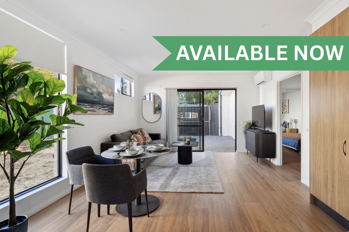 Front of Lanyon Villas — Mandurah